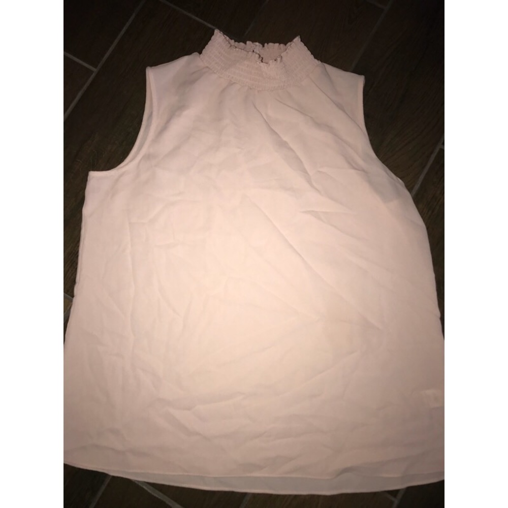 L Sleeveless Blouse